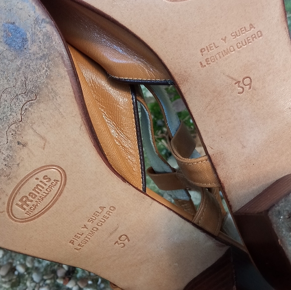 Real Leather Spanish Sandals - Picture 11 of 16